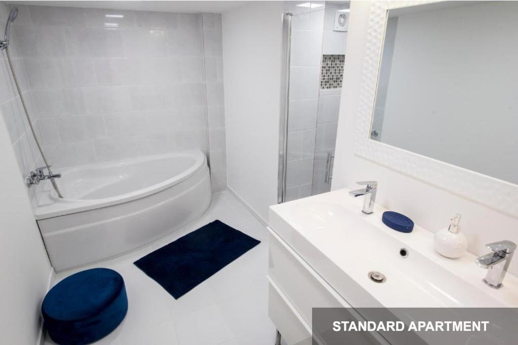 Savouir Bleu Suite Near Danube Budapest Bagian luar foto