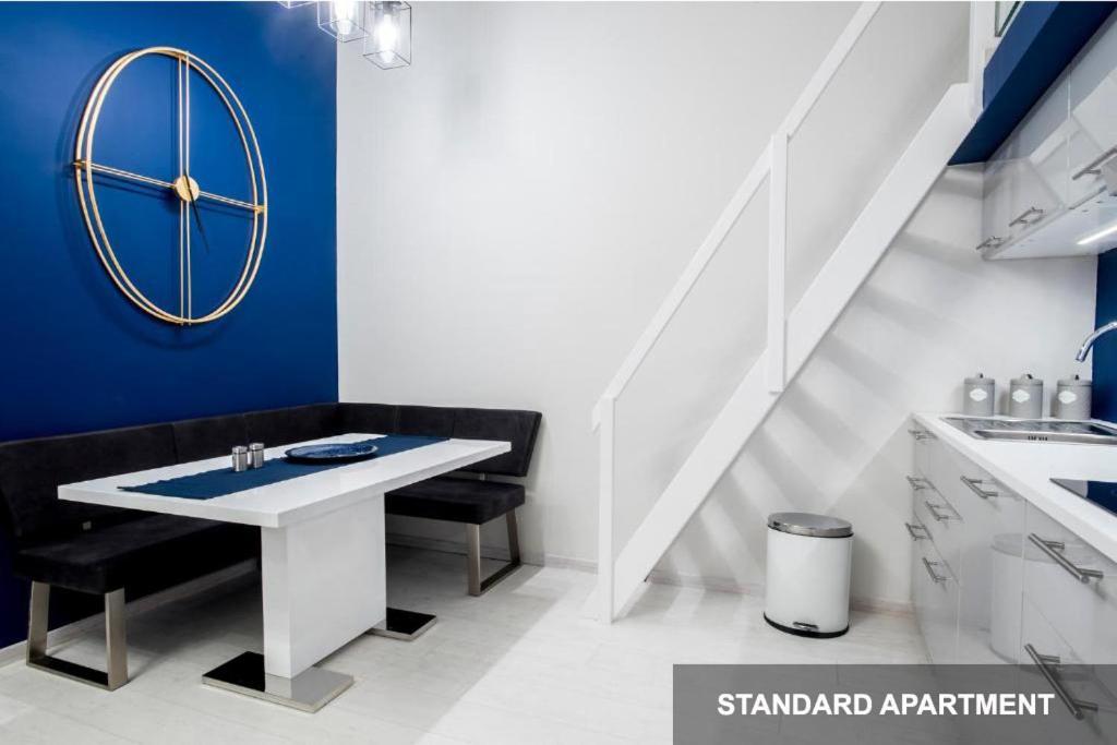Savouir Bleu Suite Near Danube Budapest Bagian luar foto